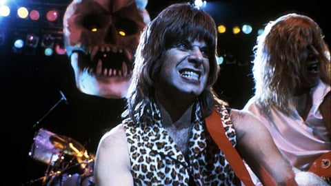 This is Spinal Tap sequel goes on floors