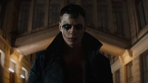 The Crow trailer: Bill Skarsgård comes back from death in 1994 action film's remake