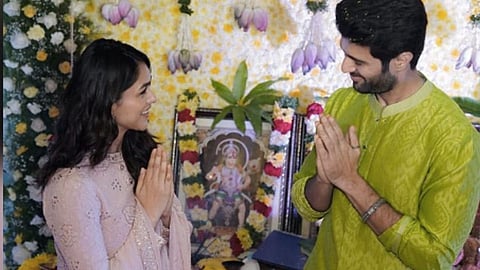 Can convey emotions smoothly: Vijay Deverakonda on his Family Star co-star Mrunal Thakur