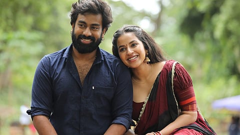 Mythri Movie Distributors acquires Nizam rights for Rakshit Atluri-starrer Sasivadane