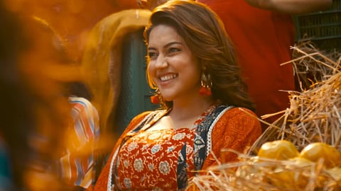 Mahima Nambiar from the music video of Aanne