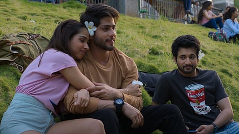 A still from the music video of the song featuring Pashmina Roshan (Left), Jibraan Khan (Center) and Rohit Saraf (Right)