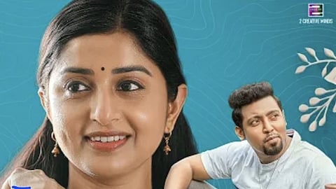 Meera Jasmine and Aswin Jose from Paalum Pazhavum.
