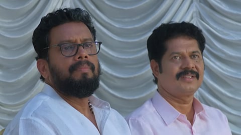 Manikandan Pattambi and Salim Hassan from Panchayathu Jetty