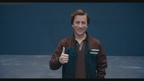 Skyler Gisondo as Jimmy Olsen