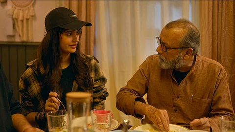Anjini Dhawan (L) and Pankaj Kapur (R) in the trailer