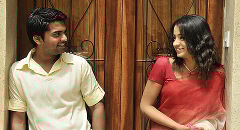 Fans celebrate Simbu-Trisha's Vinnaithaandi Varuvaayaa completing 1000 days upon re-release