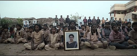 'Uchathila' video song from Rajinikanth's Vettaiyan out