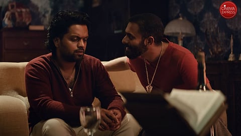 Ennu Swantham Punyalan single 'Kannadi Poove' is a romantic melody