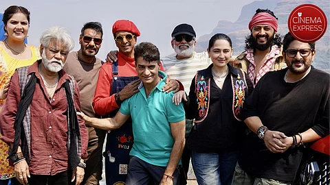 Ajay Devgn wraps the first schedule shoot of Dhamaal 4, shares photos with cast