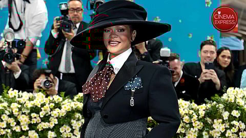 Rihanna makes comeback to Met Gala, debuts baby bump