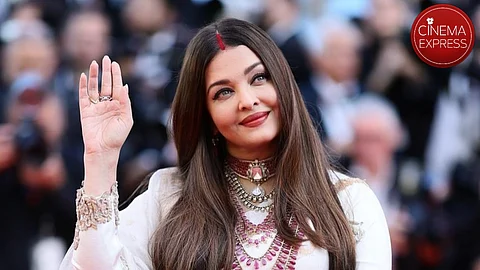Cannes 2025: Aishwarya Rai Bachchan dazzles at the red carpet in ivory Banarasi saree
