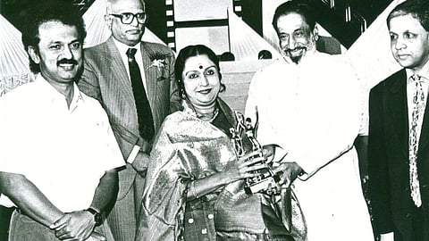 B Saroja Devi honoured with the Lifetime Achievement Award at the 17th Cinema Express Award (1997)