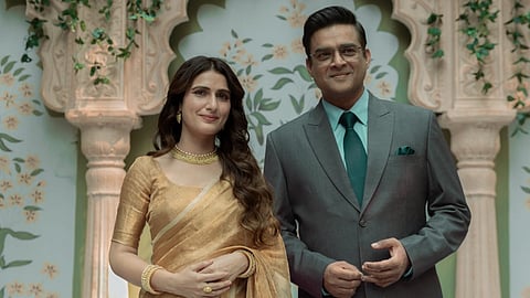 Fatima Sana Shaikh (L) and Madhavan (R)