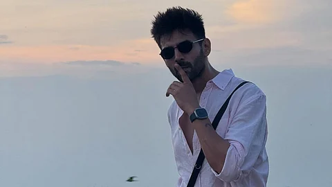 FWICE urges Kartik Aaryan to skip US event by Pakistani organiser; actor denies involvement