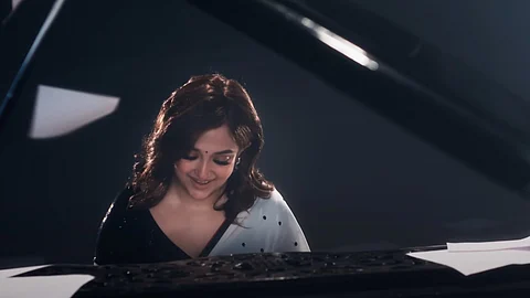 Monali Thakur unveils new song ‘Ek Baar Phir’: ‘It follows my journey in finding hope and love again’