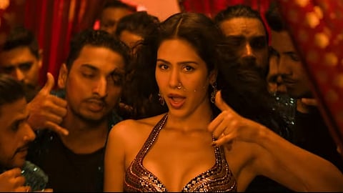 ‘Akeli Laila’: Sonam Bajwa exhibits her moves in new dance number from Baaghi 4
