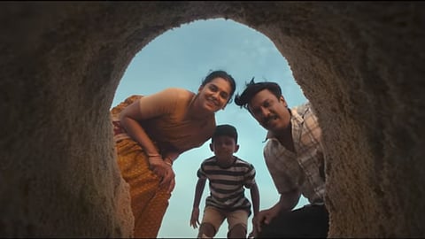 Carmeni Selvam teaser: Samuthirakani is a man in pursuit of financial stability