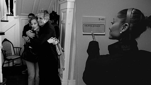 Ariana Grande wraps shoot for Focker-in-Law, shares heartfelt note