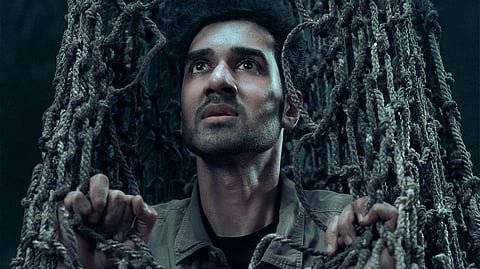 Makers of Sangeeth Shobhan's Raakaasaa release first glimpse