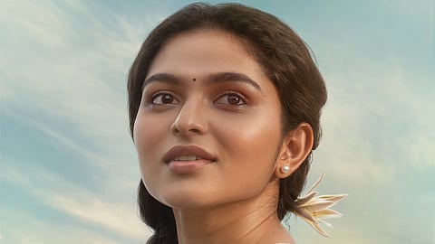 Makers of Tovino Thomas-starrer Pallichattambi drop new poster featuring Kayadu Lohar