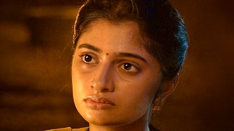 Archana Ravichandran is VAO Podhum Ponnu in Lenin Pandiyan