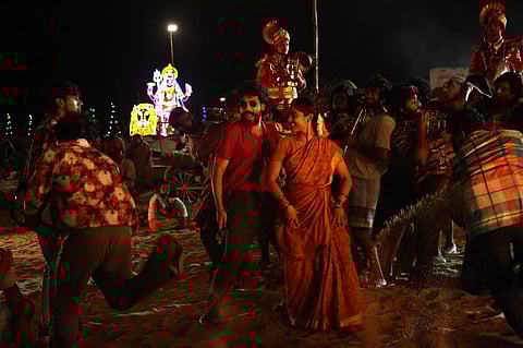 Screengrab from 'Pappali Pazhamey' in Meesaya Murukku 2