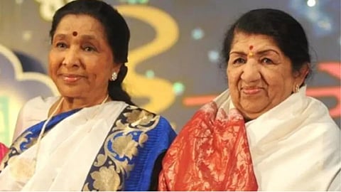 When Asha Bhosle spoke about her, elder sister Lata Mangeshkar being the 'last of Mughals'