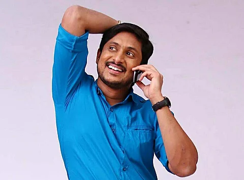 Krishna Ajai Rao channels icon Bruce Lee in Thayige Takka Maga