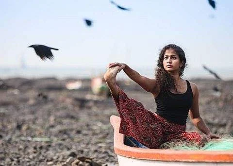 Newbie Aswathy is the heroine of Swathantryam Ardharathriyil