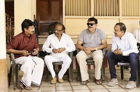 Mahendran plays Udhay's dad in Priyadarshan project