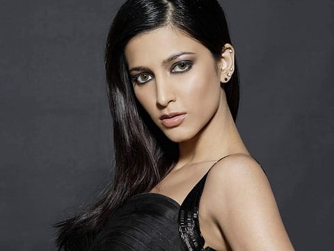 Shruti Haasan receives Atomic Blonde award
