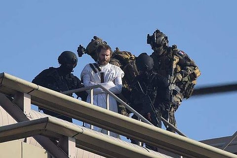 Tom Cruise's injury halts MI-6 production
