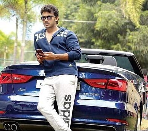 Manoranjan stays off glamour, trusts story instead