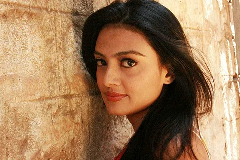 Nikitha Narayan in her first heroine-centric film Kappu Gulabi