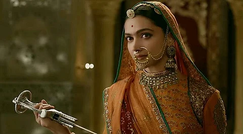 Padmaavat Review: An embarrassing cultural aesthetic all of us could have done without