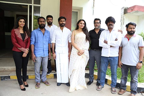 Dhanush and Vetrimaaran to collaborate again after Vada Chennai