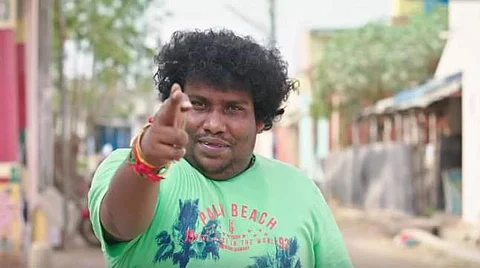Yogi Babu to play a cameo in Kaatrin Mozhi