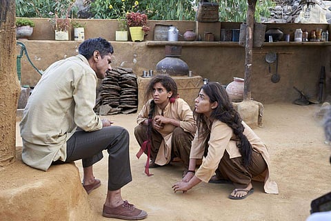 Biweekly Binge: On the many readings of Pataakha