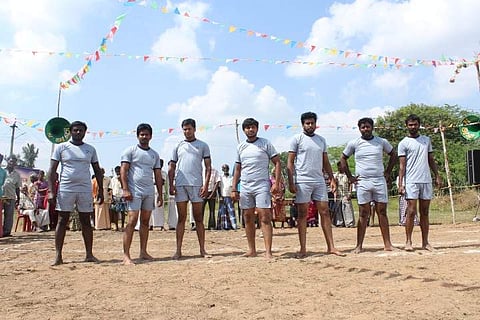Dhoni Kabadi Kuzhu Review: An awful discredit to Kabaddi