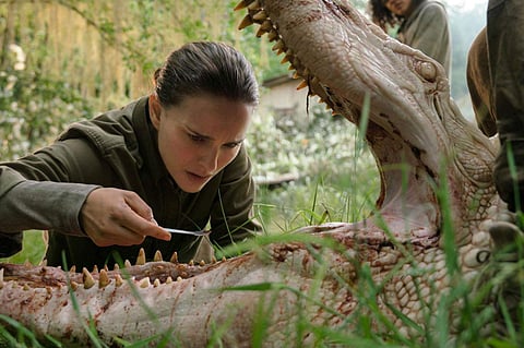 Annihilation Review: Where life and destruction coexist