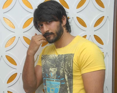 Reel mirrors real life as Chetan plays revolutionary in Ranam