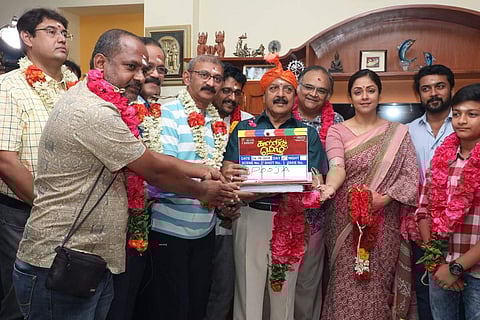 Jyotika's Kaatrin Mozhi starts rolling