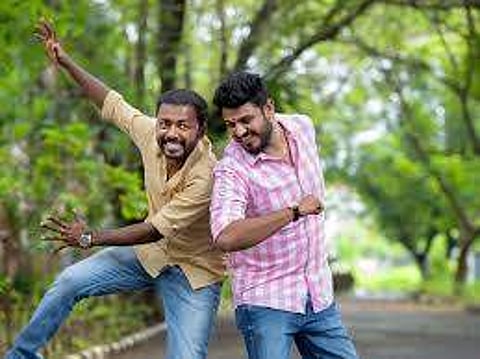Oru Pazhaya Bomb Katha: A stale comedy fit for the 90s