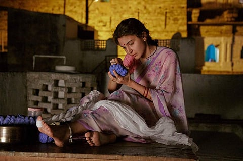 Varun Dhawan and Anushka Sharma learn to sew in the dark for Sui Dhaaga