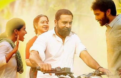 The first look of Vaanam Kottatum is here
