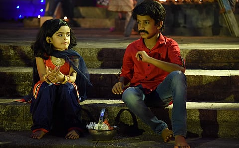 Girmit Movie Review: Ravi Basrur's entertainer is a new cinematic experience