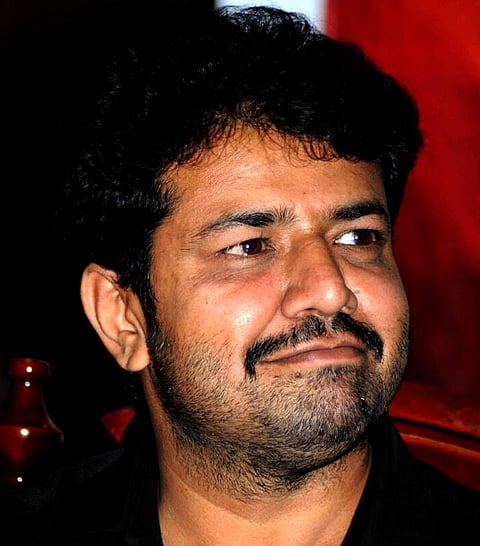 Jayatheertha-Bell-Bottom