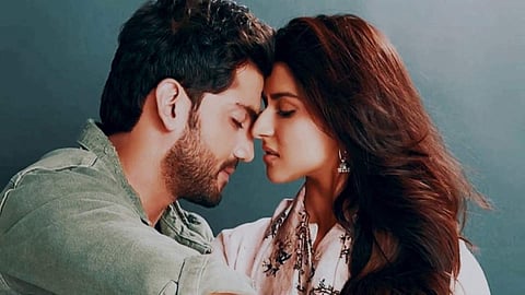 Notebook Review: Bad writing sinks this passable romance