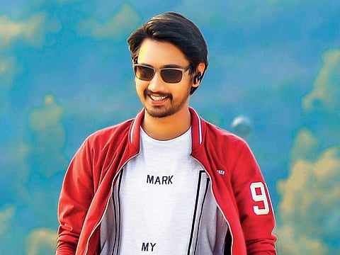 Raj Tarun Iddari Lokam Okate